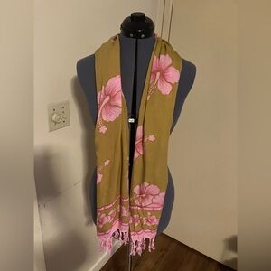 Touch of Hawaii Beige with Pink Hibiscus Scarf